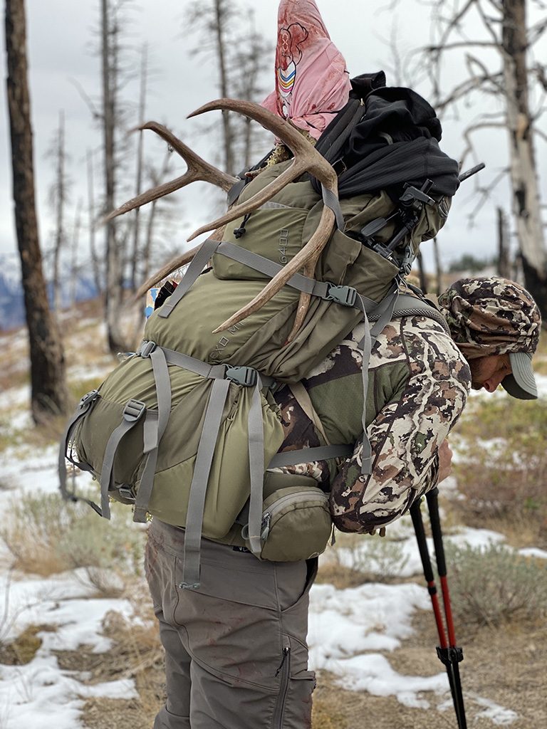 Joe Pyburn with his Idaho mule deer