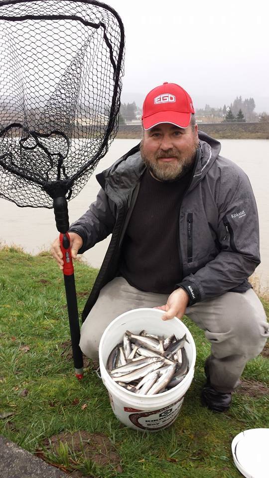 Columbia River smelt have already arrived and fingers are crossed